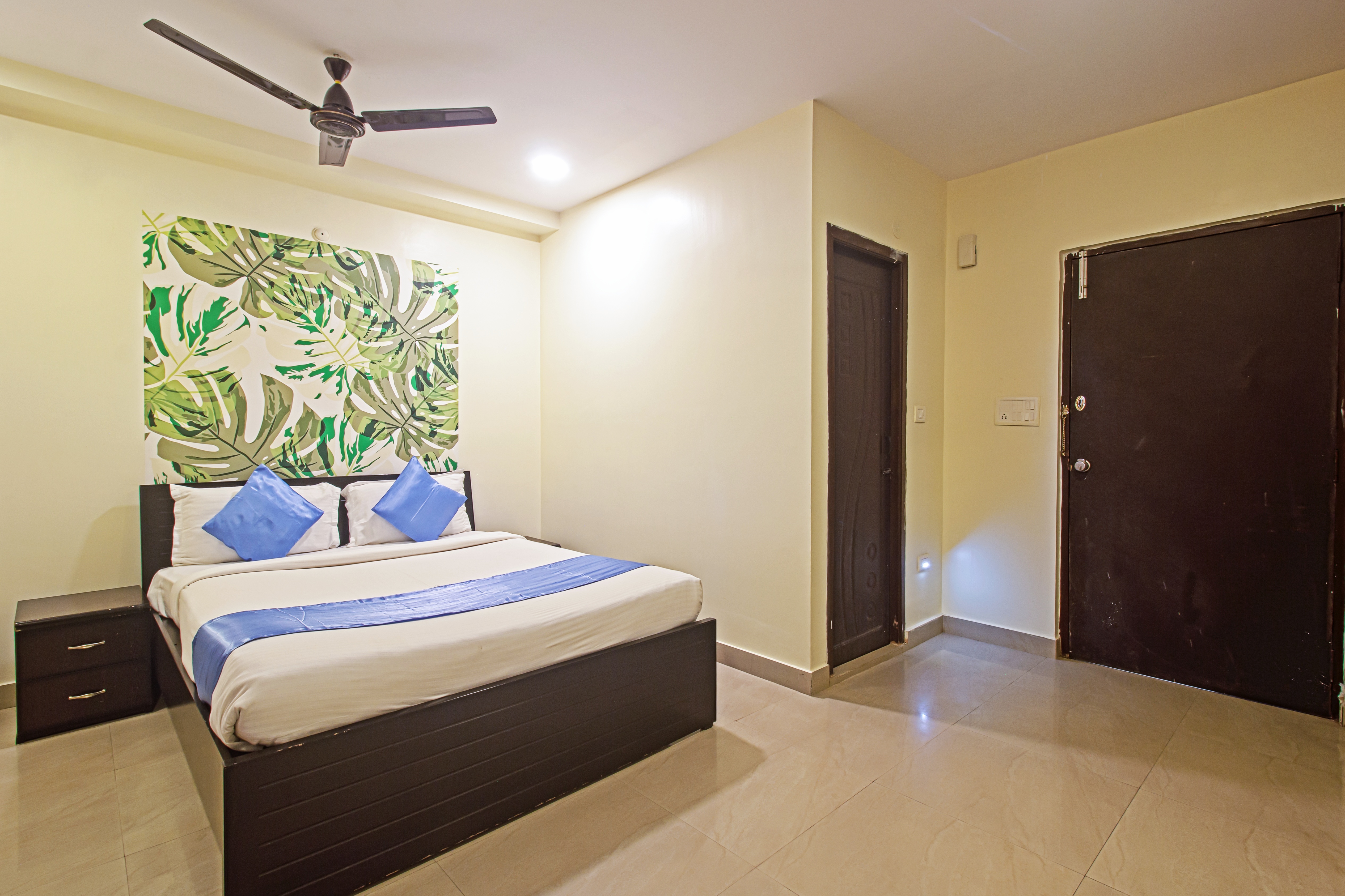 hotel ns royal emirates jubilee