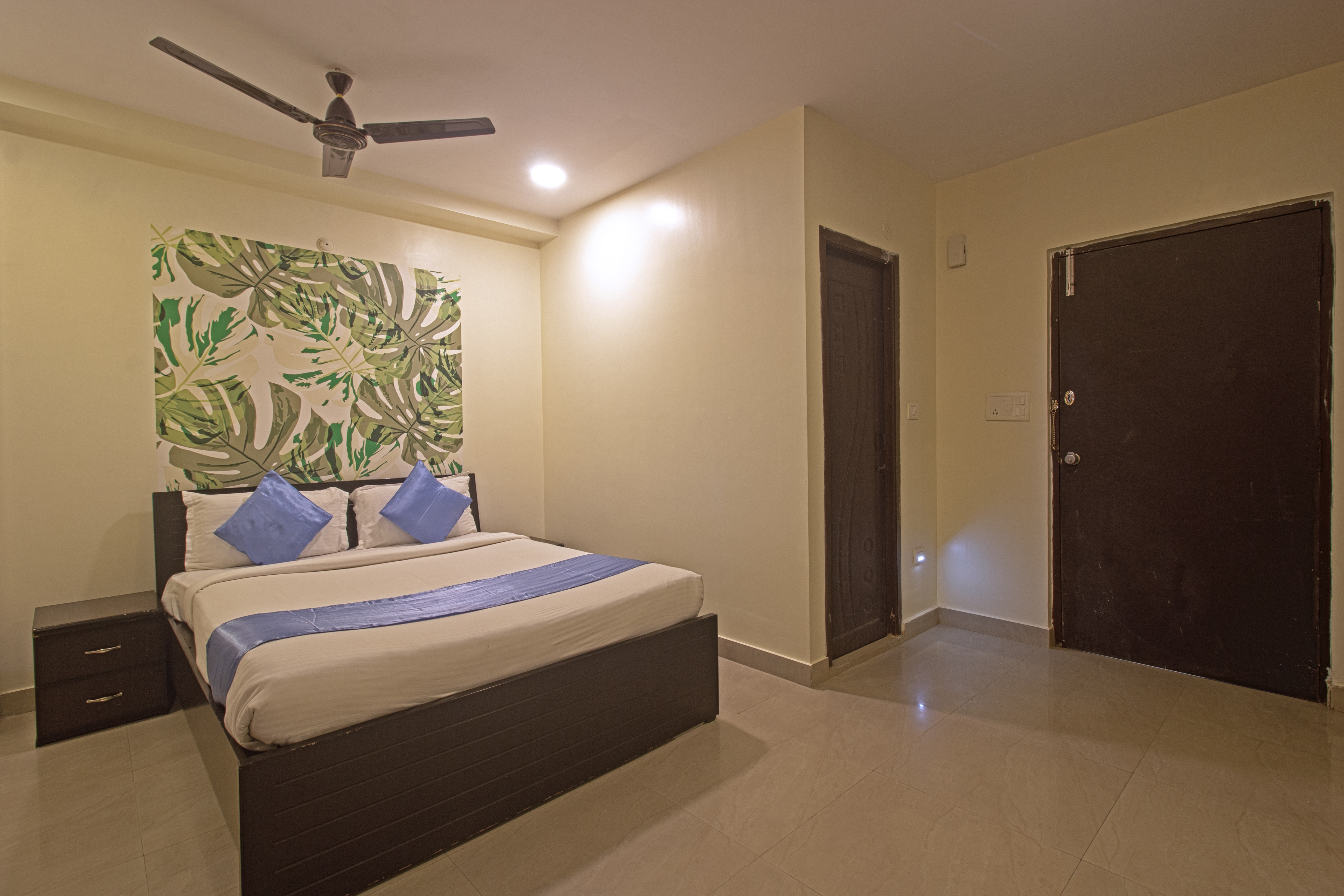 hotel ns royal emirates jubilee