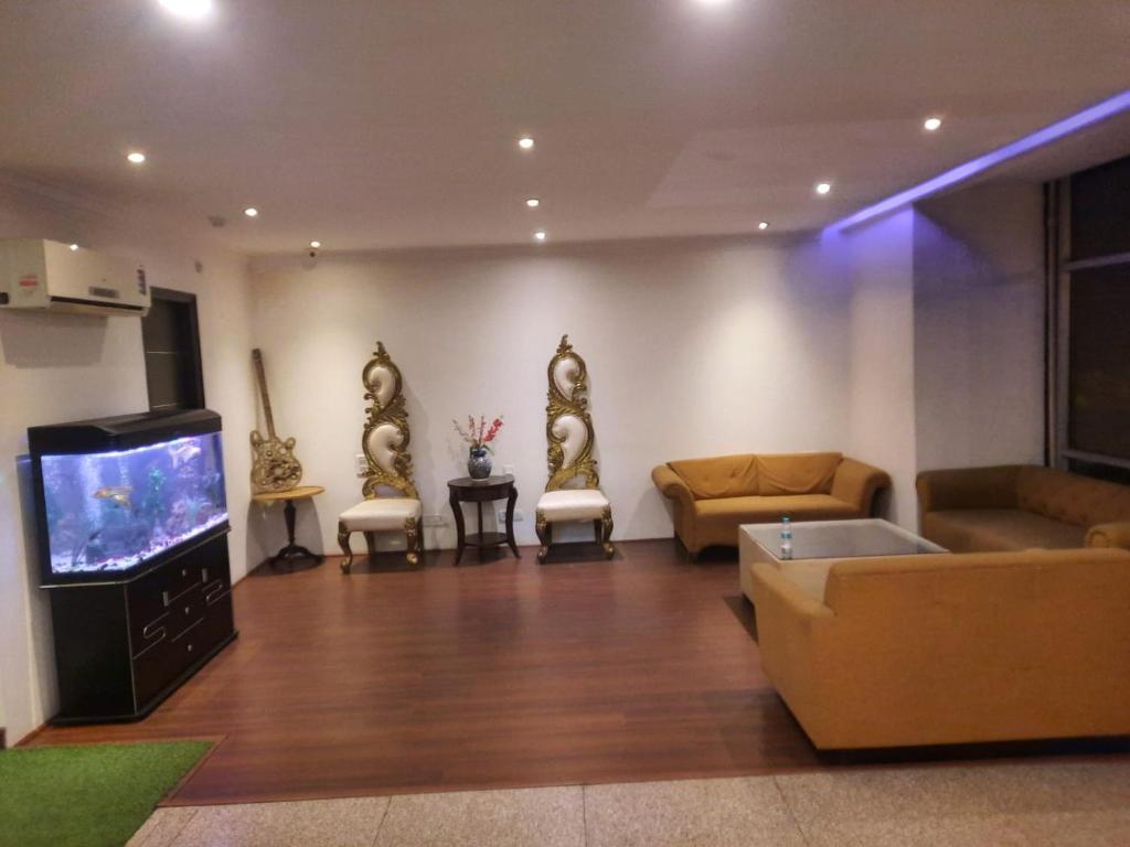 zinith hotel