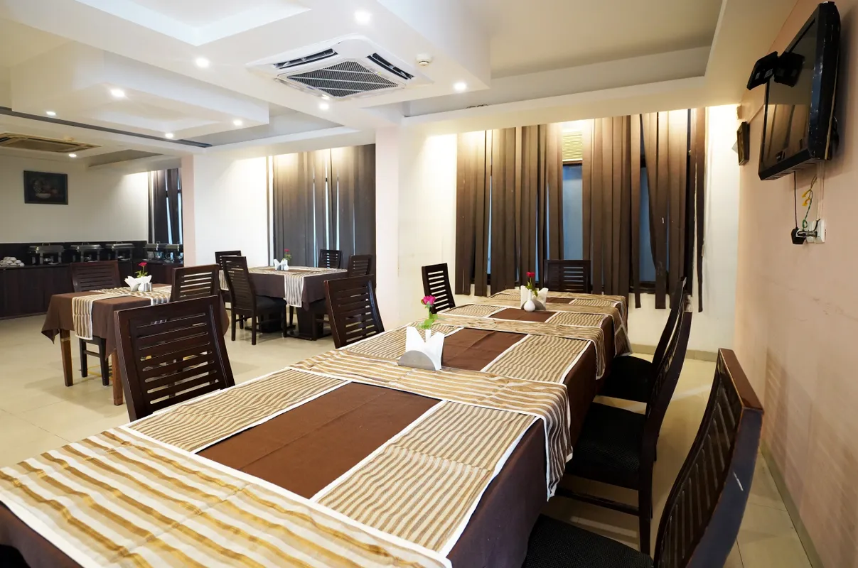 airport hotel grand