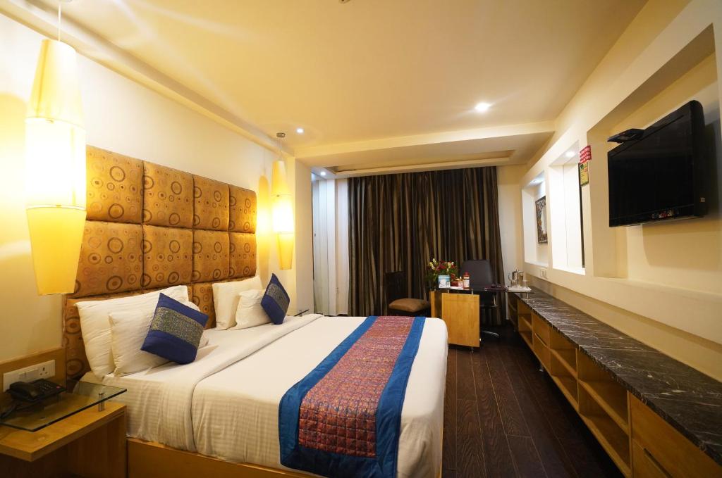 airport hotel grand