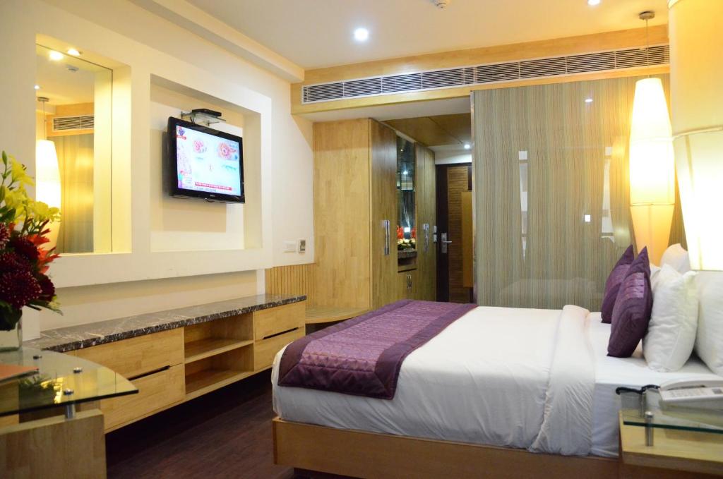 airport hotel grand