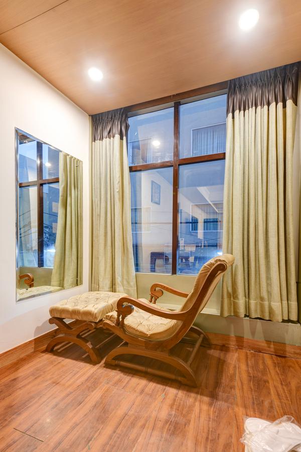 airport hotel grand