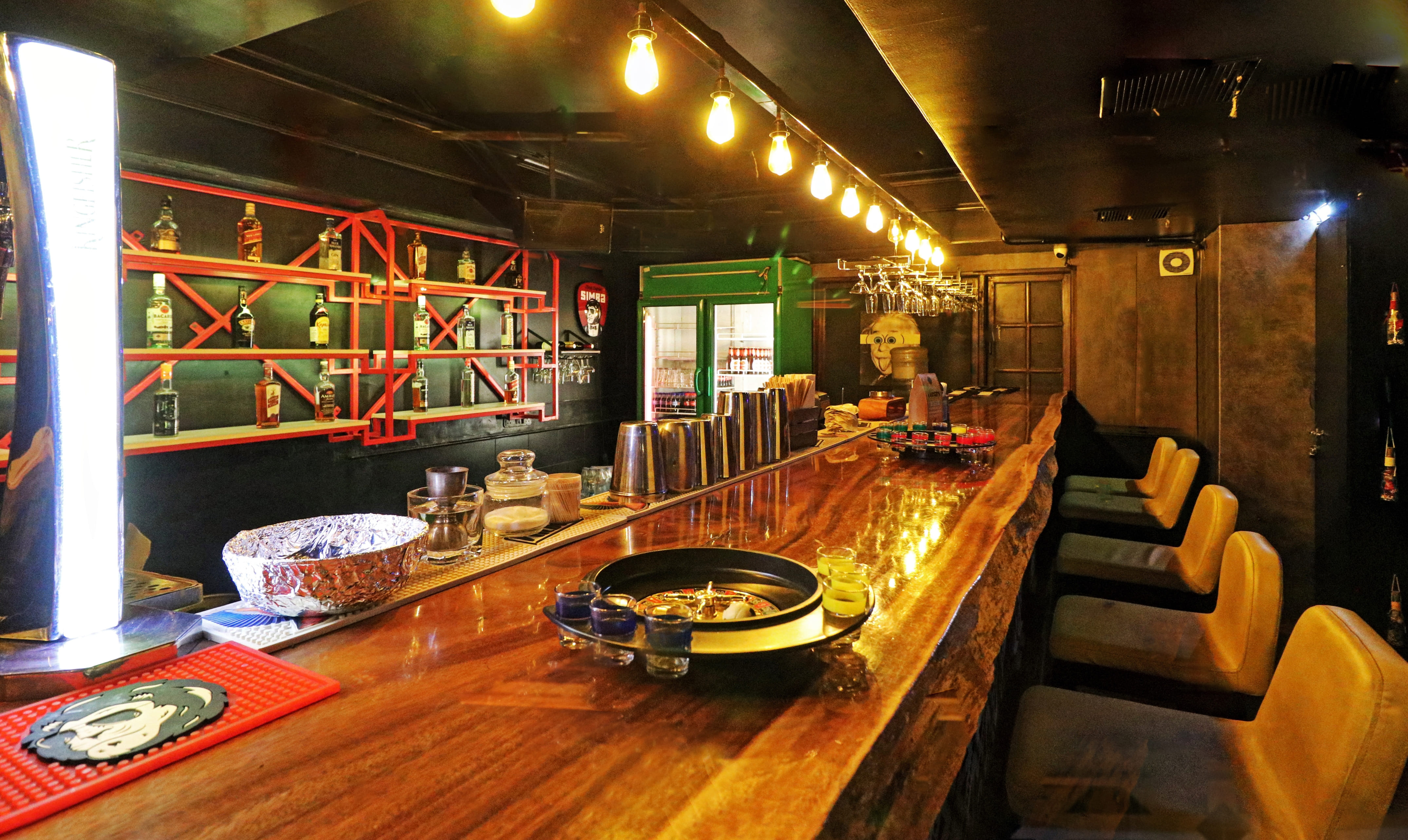 Treebo Suraksha Inn,No.475, Shri Krishna Temple Rd, Indira Nagar, 1St Stage, Indiranagar, Bengaluru, Karnataka,3 star