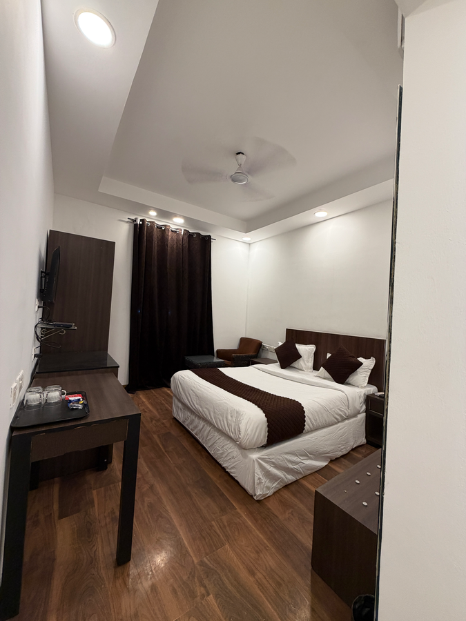 elmas boutique hotel
