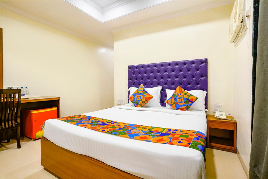fabhotel cruz royale nr bandra west