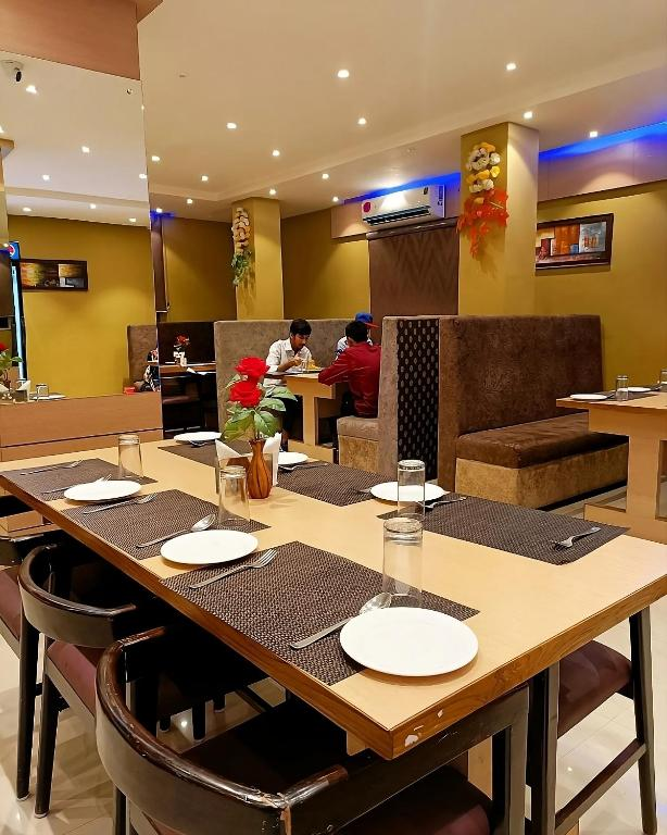 The Ganga Residency,Bazitpur, Road, Near Railway Stattion, Barh,3 star