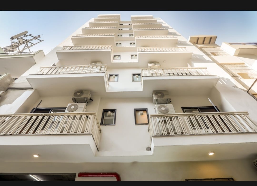 collection o 45795 le noida hotel near sec 76 metr