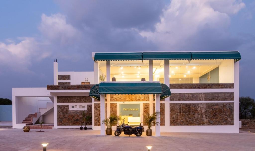 the chalet by rampur estate