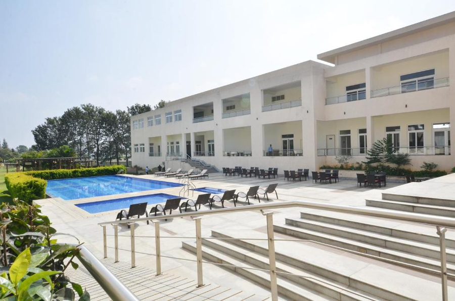 spree resort at century wintersun