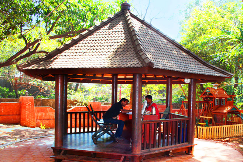 Westend Hotel,Police Station, R.C.Church Road, Next To Matheran, Matheran,3 star