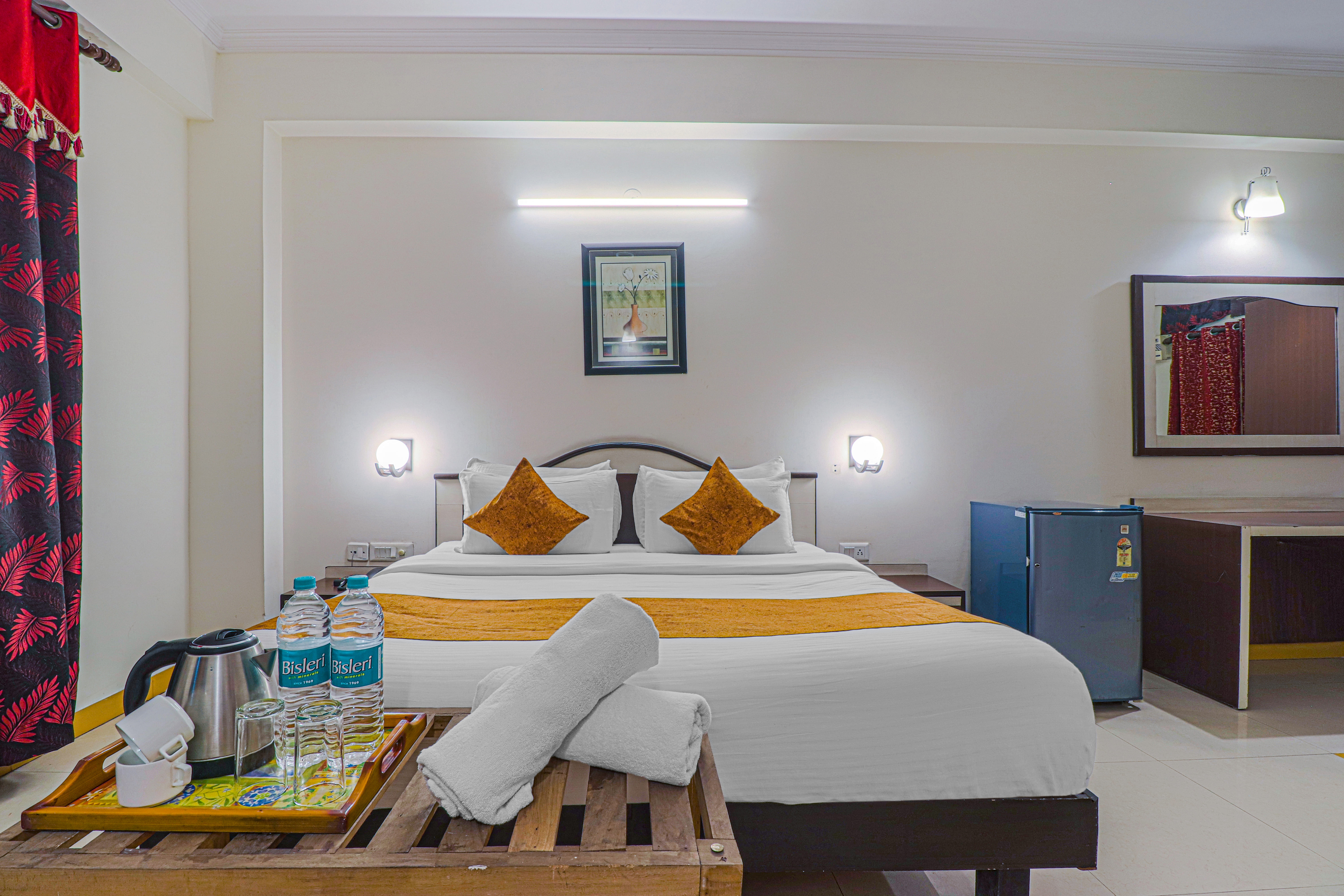 hotel siddharth paradise