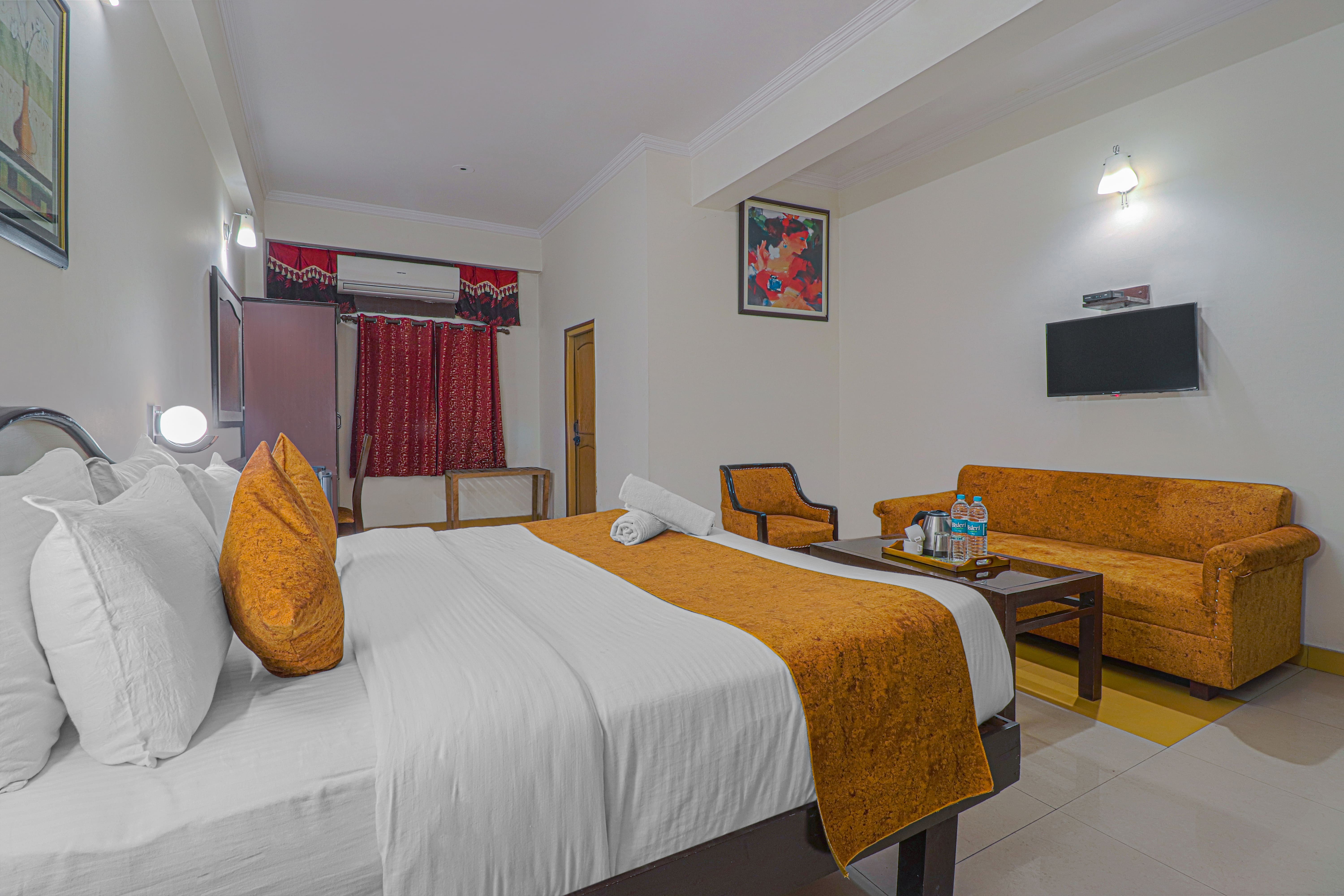hotel siddharth paradise