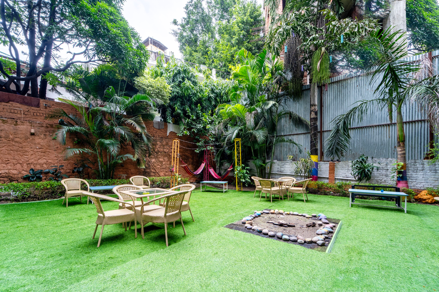 treebo ak residency tapovan