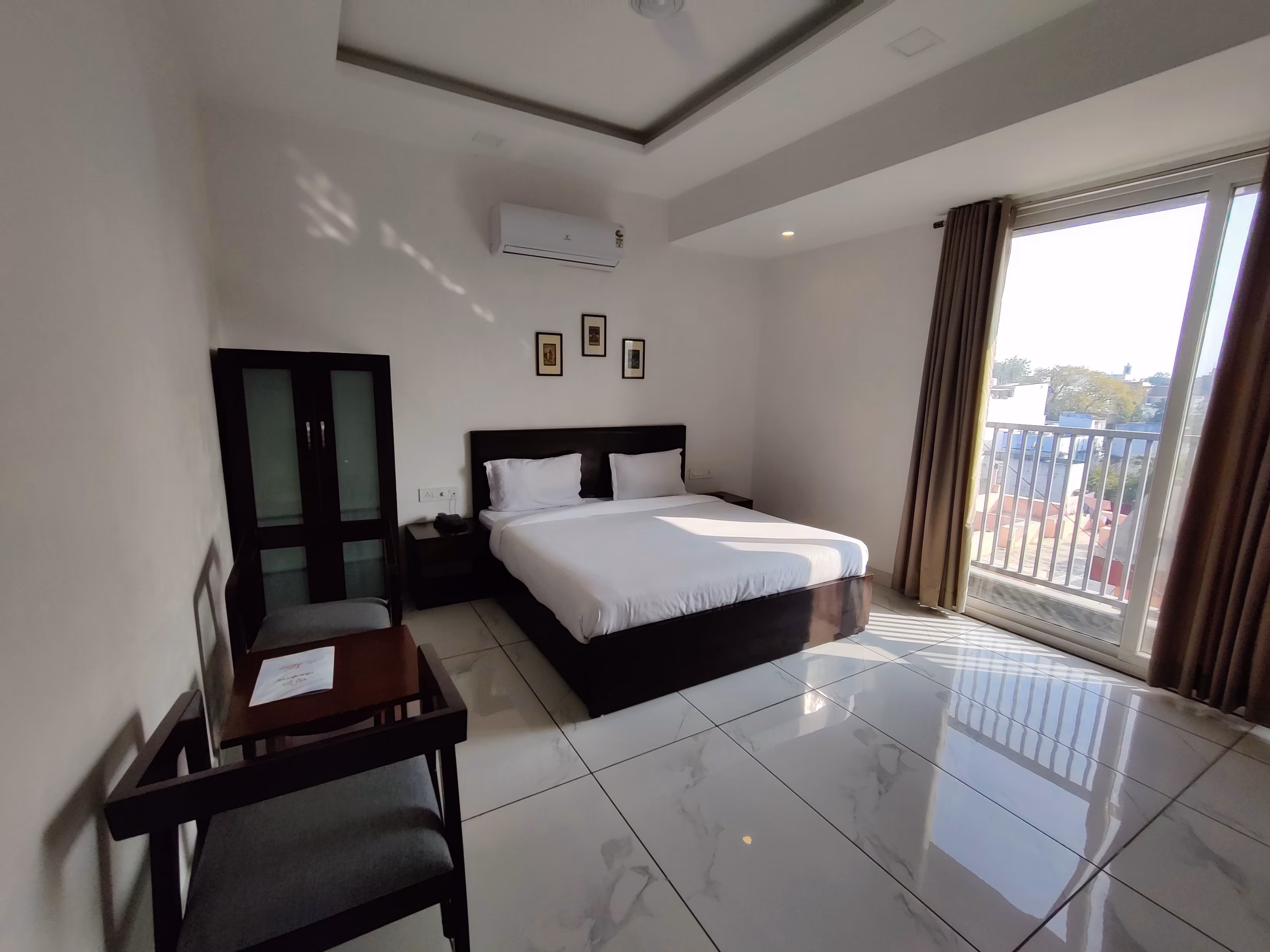 hotel nikanshvee