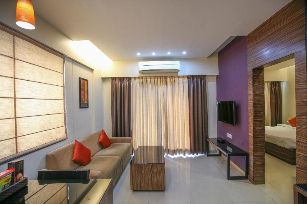 The Gold Haven,Viman Nagar,2 star