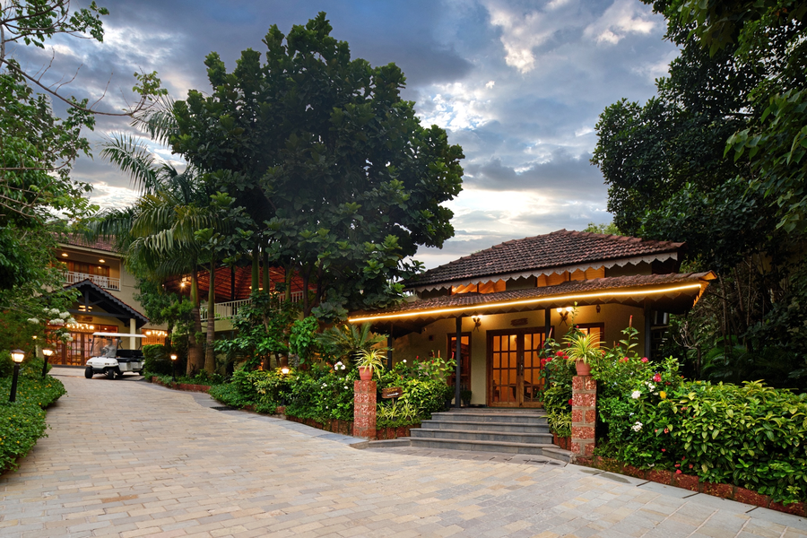 golden tulip goa mandrem