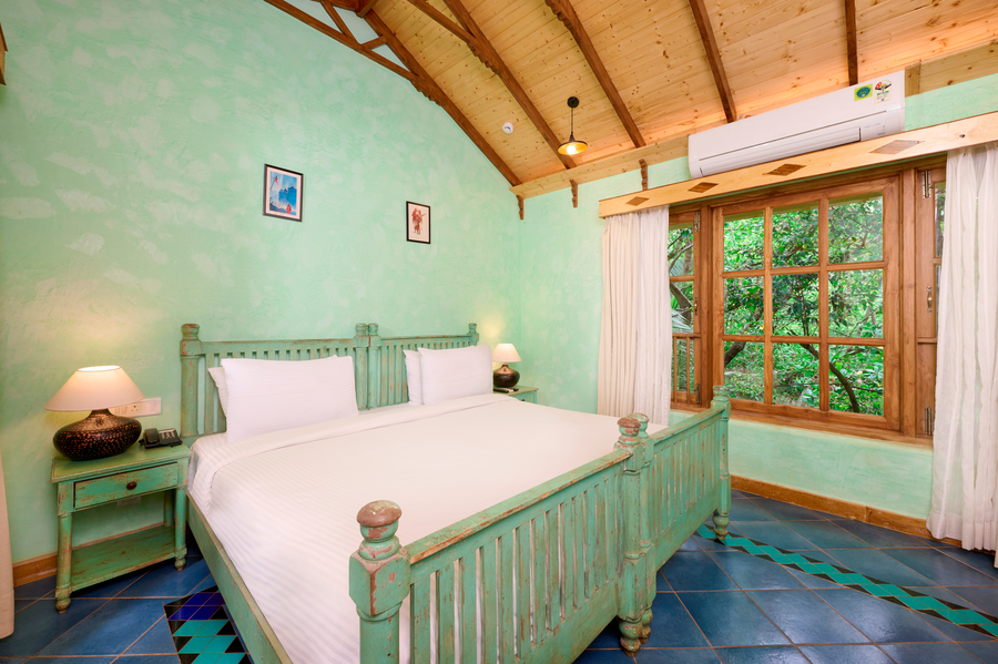 golden tulip goa mandrem