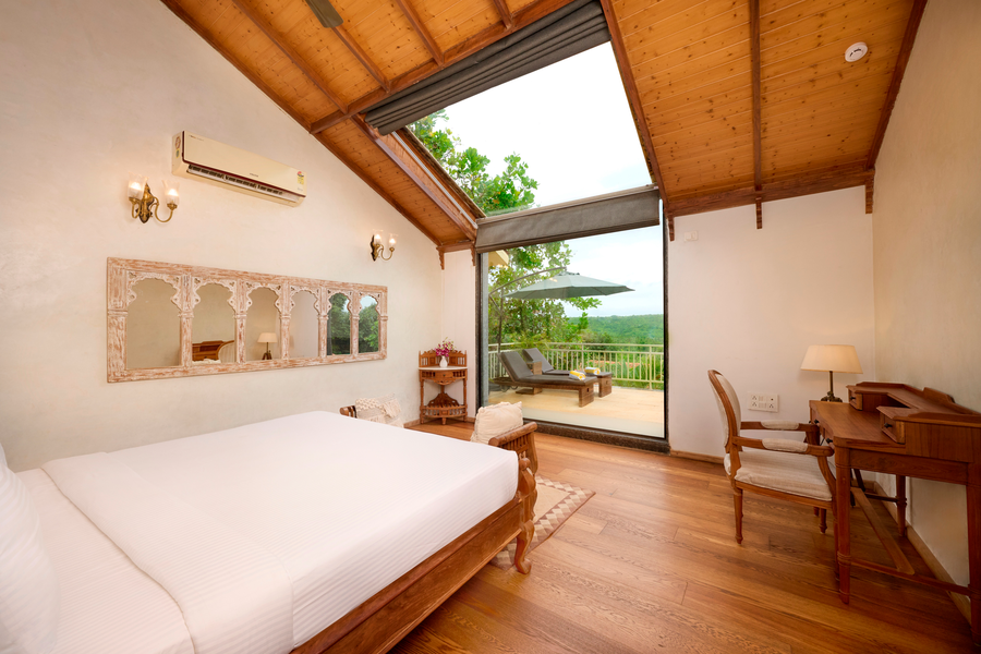 golden tulip goa mandrem