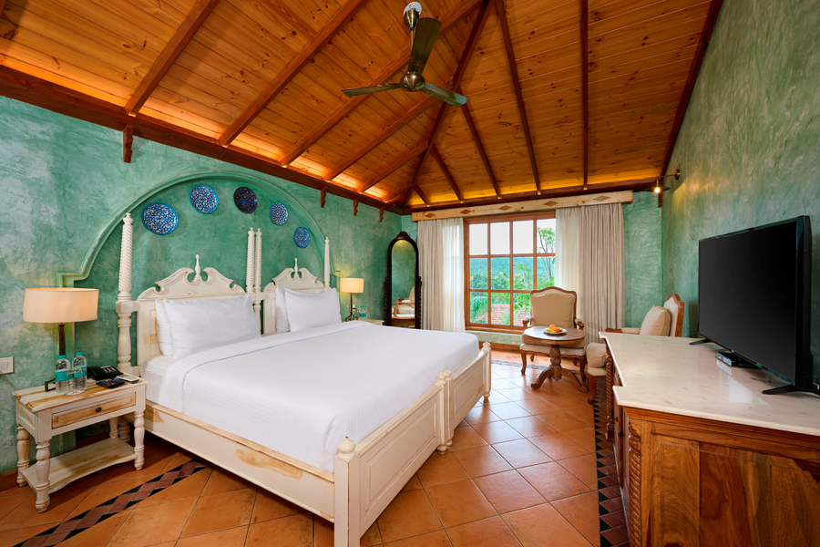 golden tulip goa mandrem