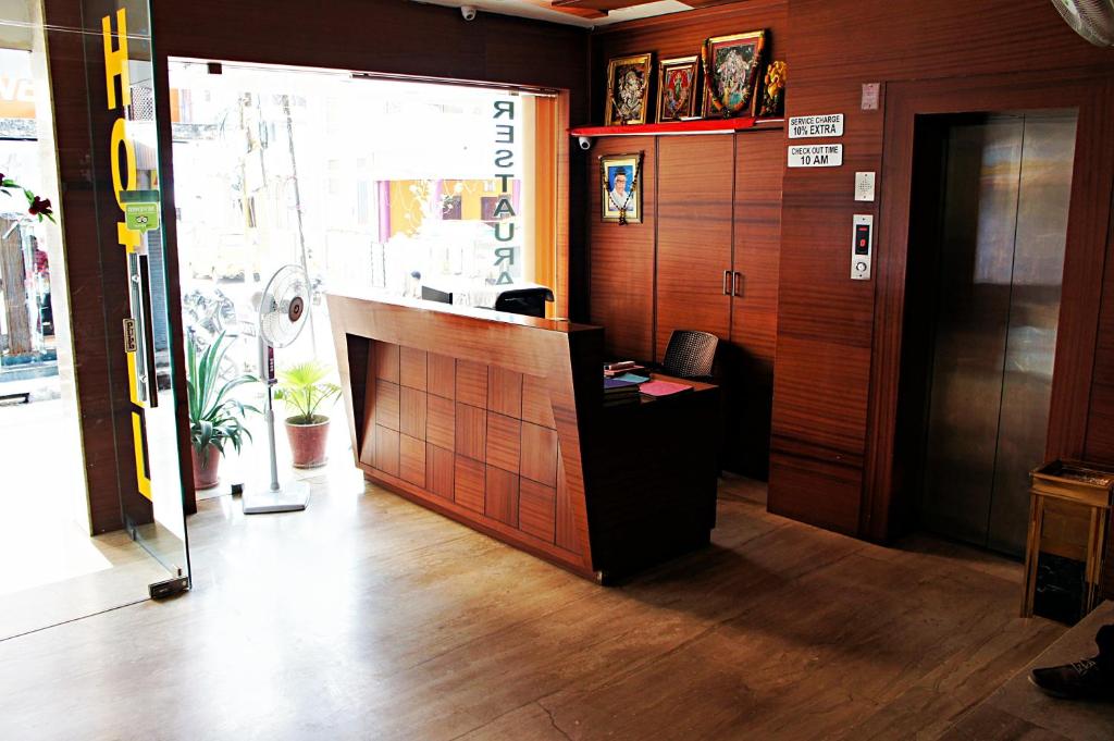Uddhav Vilas,Gulab Bagh,3 star