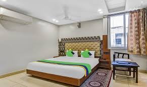 palash hotel and banquet
