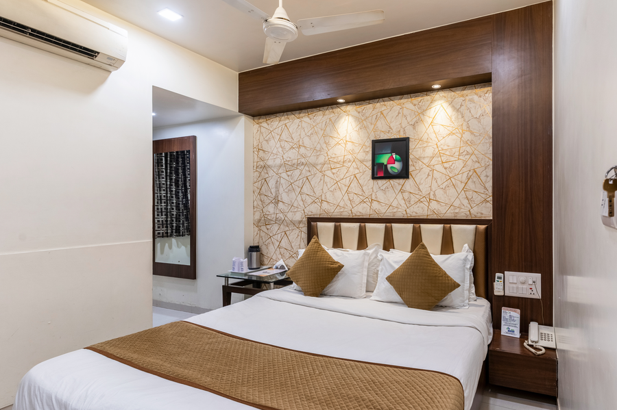 hotel ashish