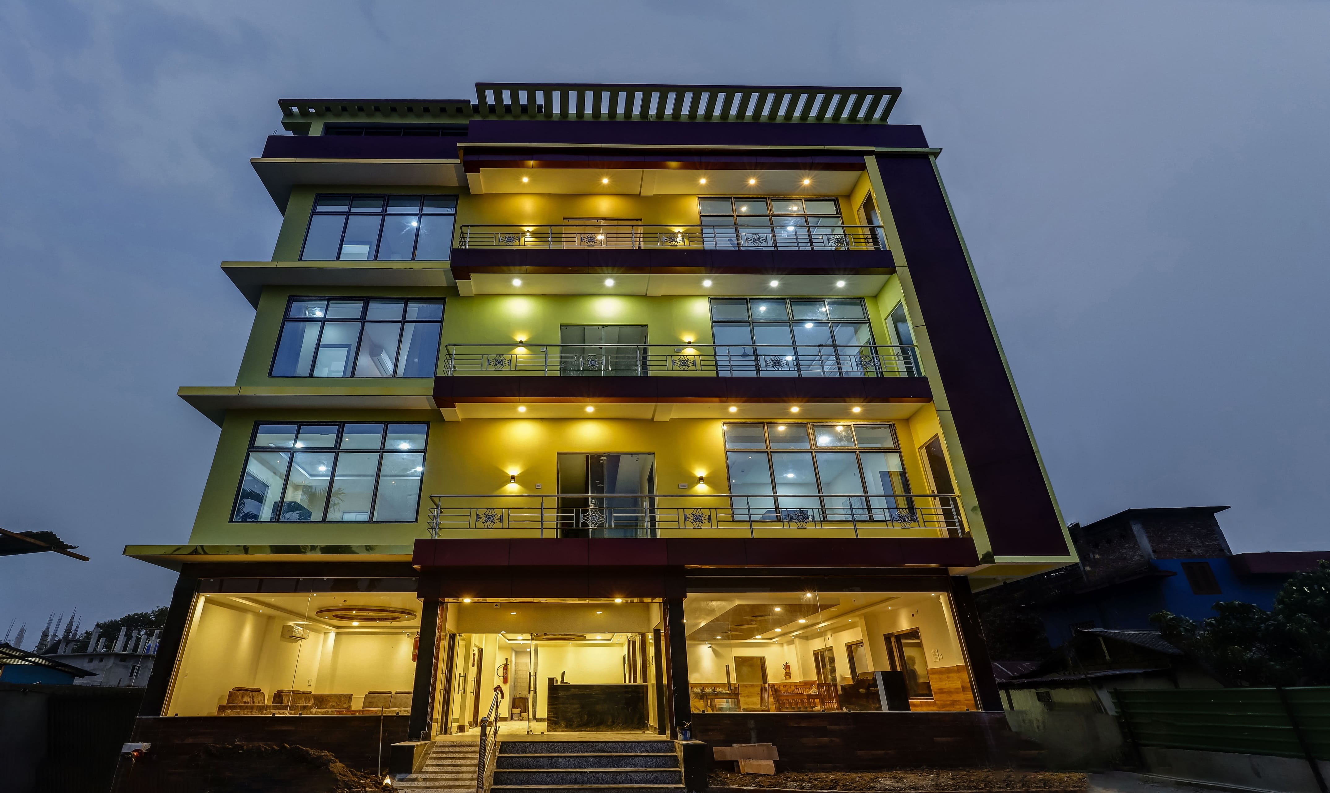Treebo Hotel Mobi Vip Airport,Vip Airport Road , Borjhar, Guwahati, Assam,3 star
