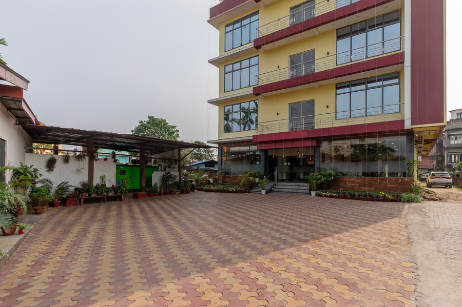 treebo hotel mobi vip airport