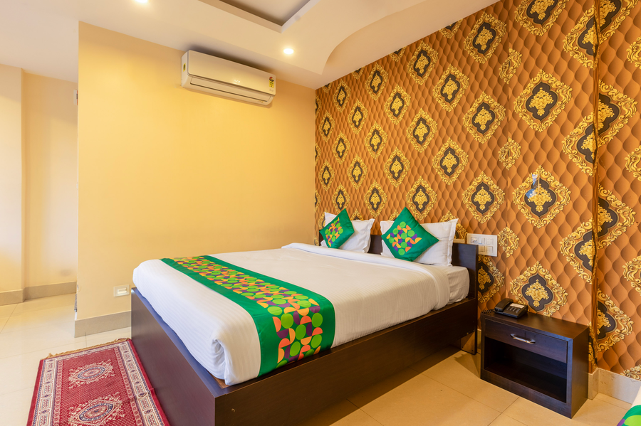 treebo hotel mobi vip airport