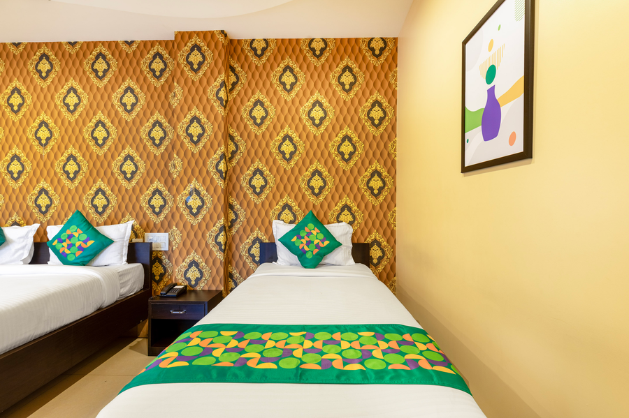 treebo hotel mobi vip airport