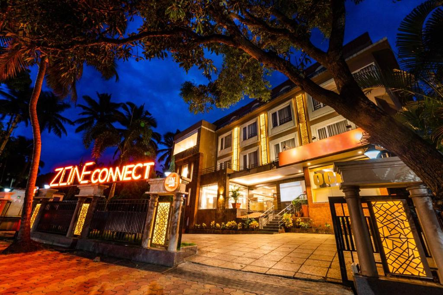 zone connect by the park para goa