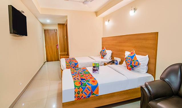 fabhotel jansi deluxe