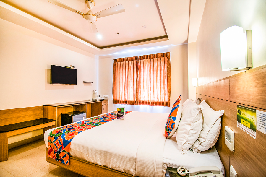 fabhotel prime royal castle