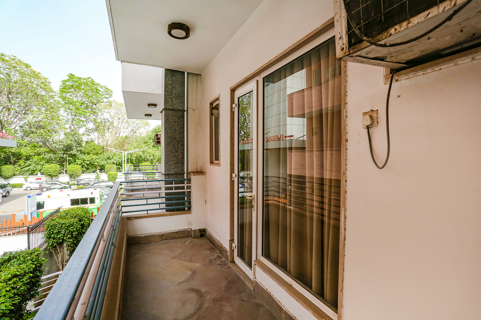 fabhotel premium nest golf course road