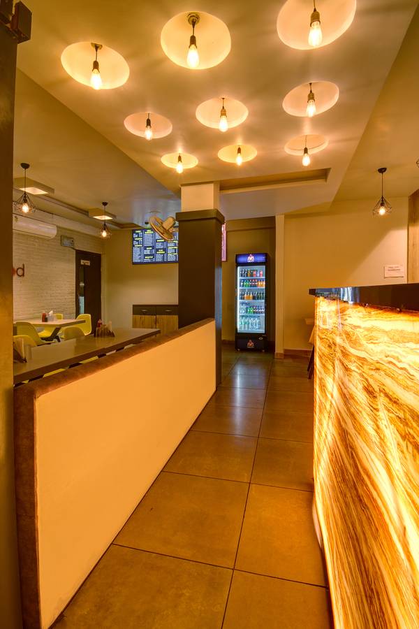 Srtc Hotel Aspire,Ashram Road,3 star