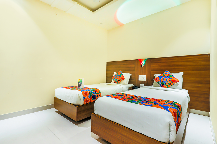 fabhotel rr grand