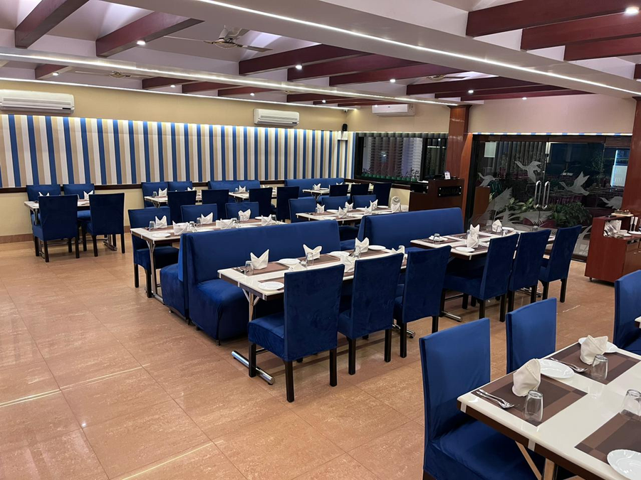 blue diamond the hotel