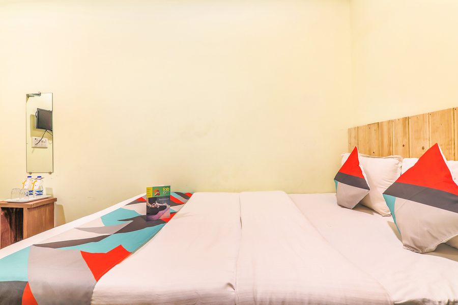 fabexpress victoria with pool baga beach