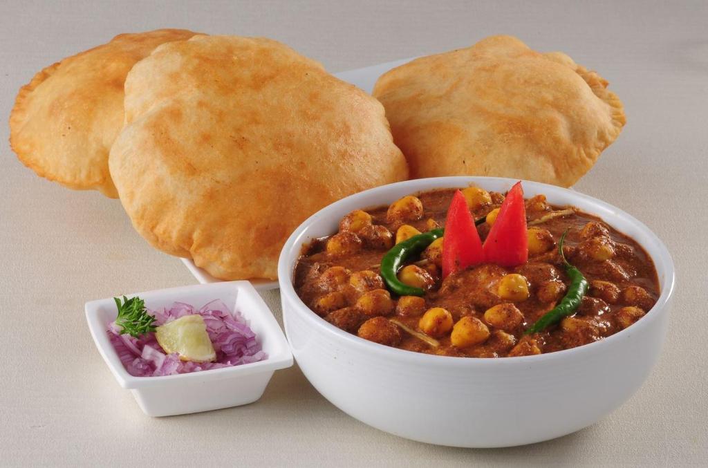 Fabexpress Aditya Yatri Nivas,ALIPIRI RD,3 star