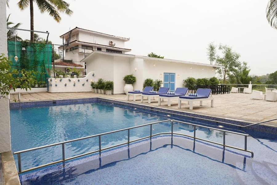 zone connect by the park calangute