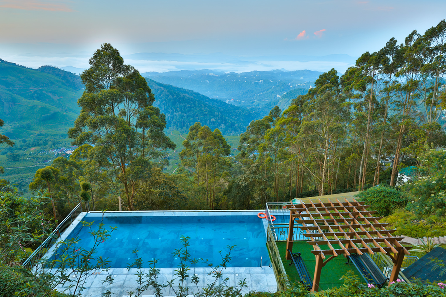 fragrant nature munnar