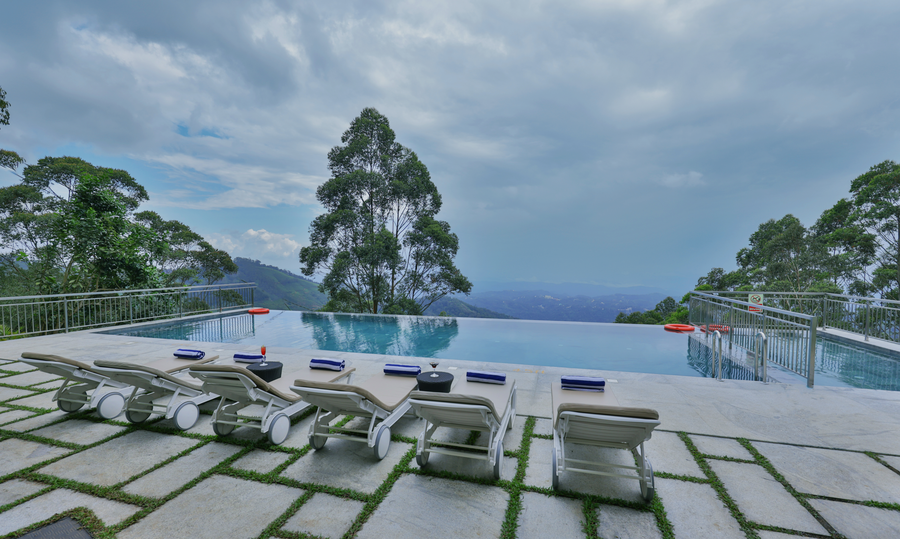 fragrant nature munnar