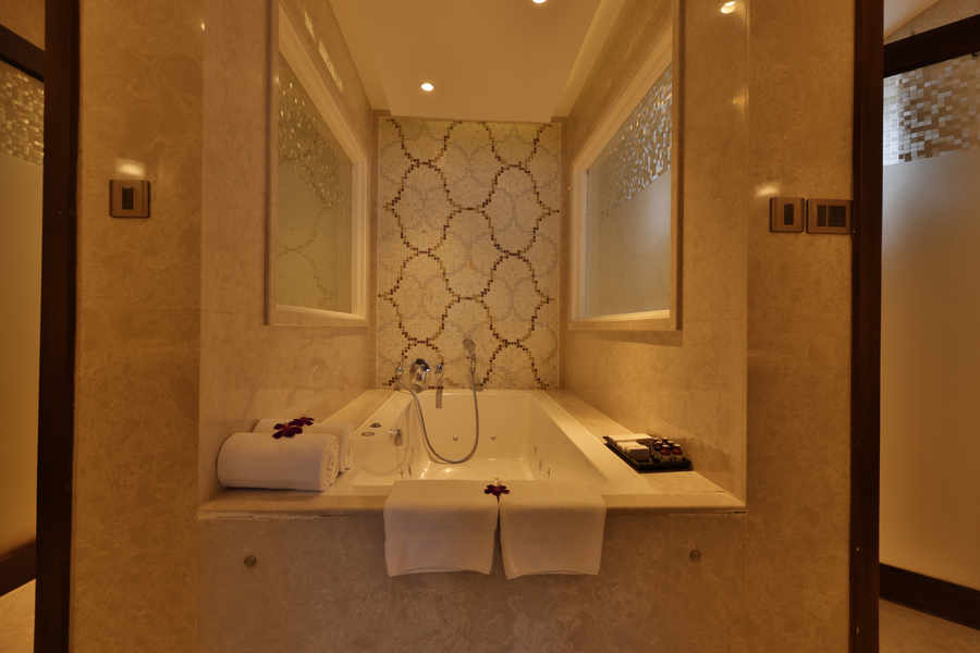 fragrant nature munnar