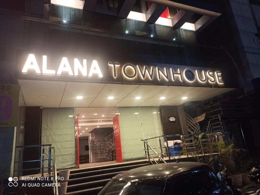 Alana Townhouse,GOVERNOR PETA,3 star