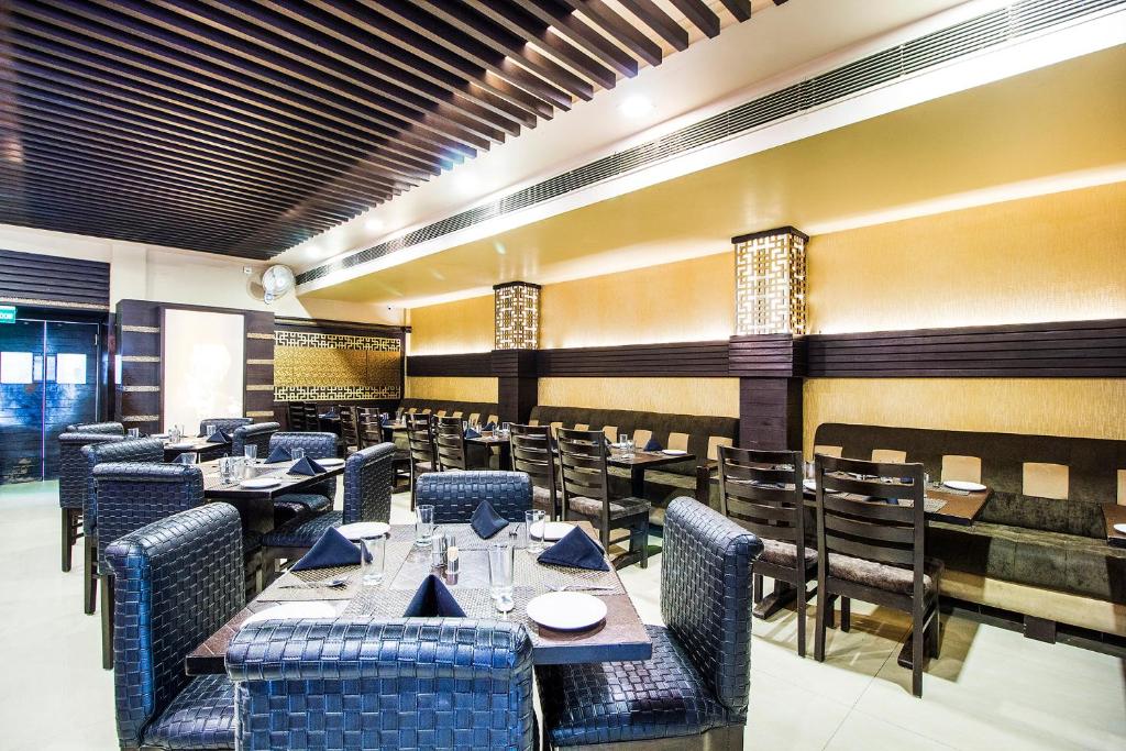 fabhotel kk continental