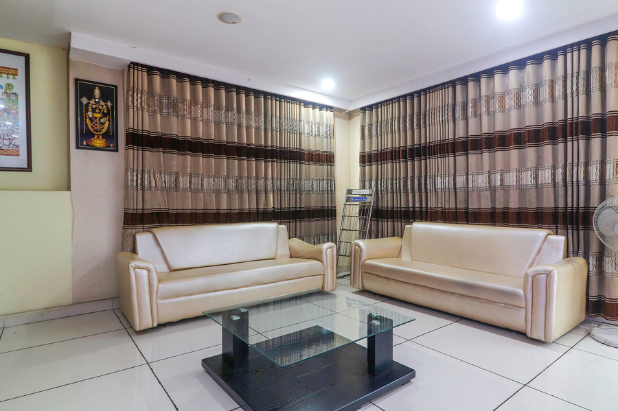 Fabhotel Keerthi's Anupama,GOVERNOR PETA,3 star