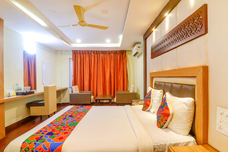 fabhotel keerthis anupama