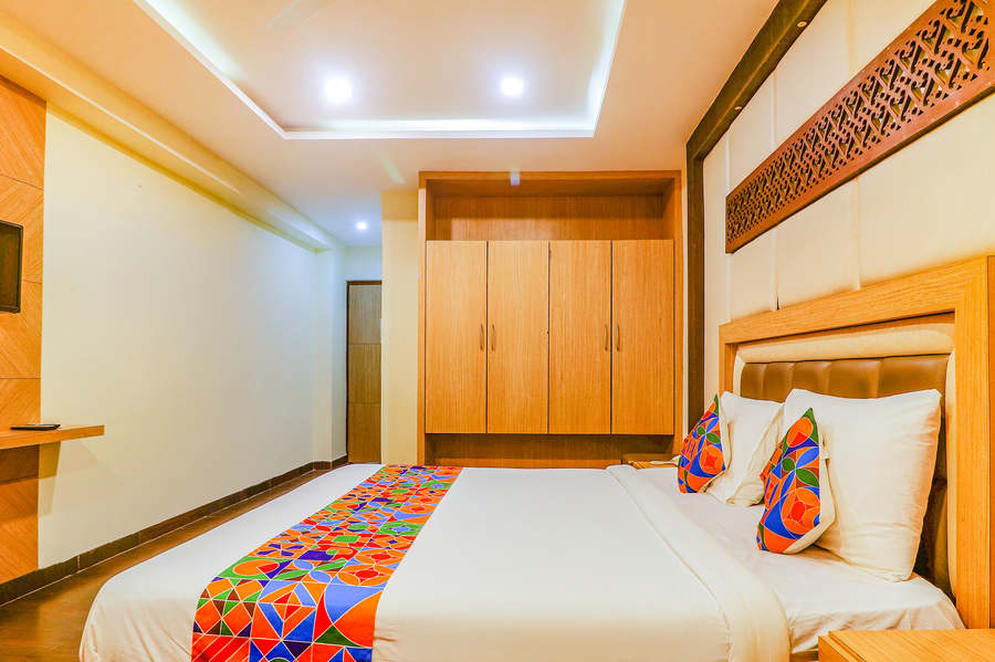 Fabhotel Keerthi's Anupama,GOVERNOR PETA,3 star