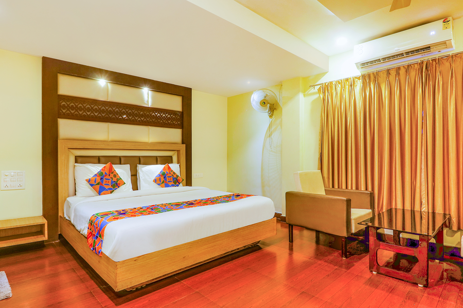fabhotel keerthis anupama